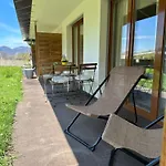 Διαμέρισμα Capobnb 2min Zum See, Nahe Interlaken, Garten *