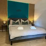Διαμέρισμα Capobnb 2min Zum See, Nahe Interlaken, Garten