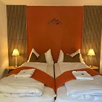 Apartman Capobnb 2min Zum See, Nahe Interlaken, Garten Spiez