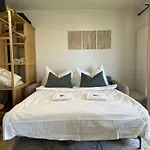 Capobnb 2min Zum See, Nahe Interlaken, Garten Spiez