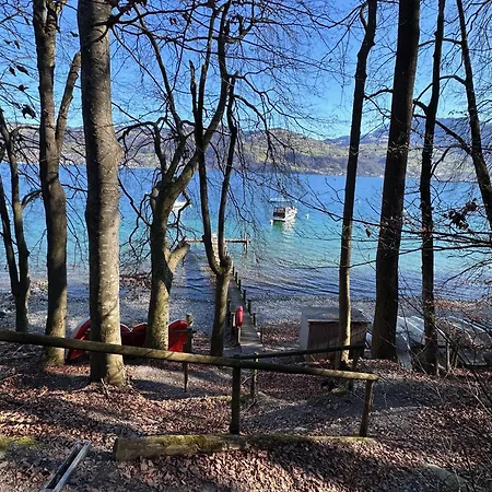 Capobnb 2min Zum See, Nahe Interlaken, Garten Spiez