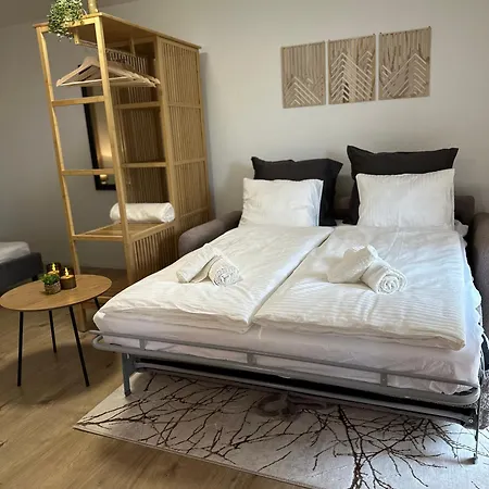 Stilvoll, Am Thuner See, Naehe Interlaken, Familienfreundlich Mit Garten, Wifi * Spiez
