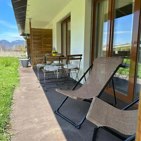 Lejlighed Capobnb 2min Zum See, Nahe Interlaken, Garten *