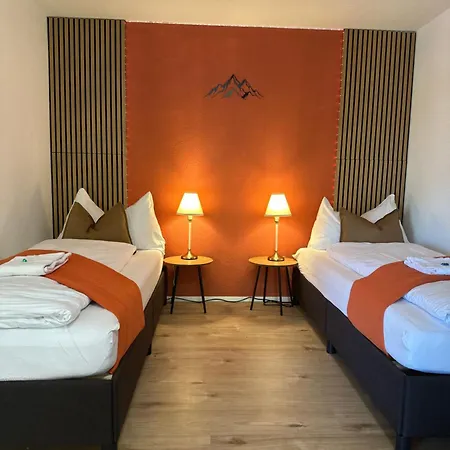 Capobnb 2min Zum See, Nahe Interlaken, Garten Lejlighed Spiez