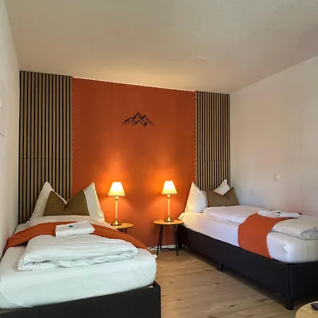 Capobnb 2min Zum See, Nahe Interlaken, Garten