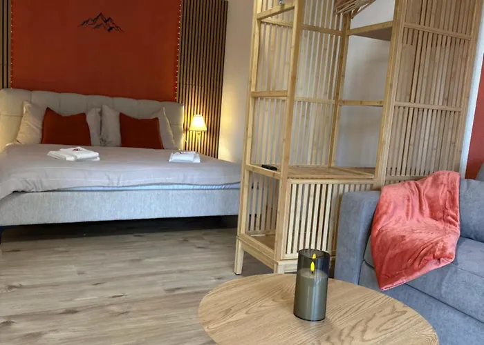 Capobnb 2min Zum See, Nahe Interlaken, Garten * Spiez