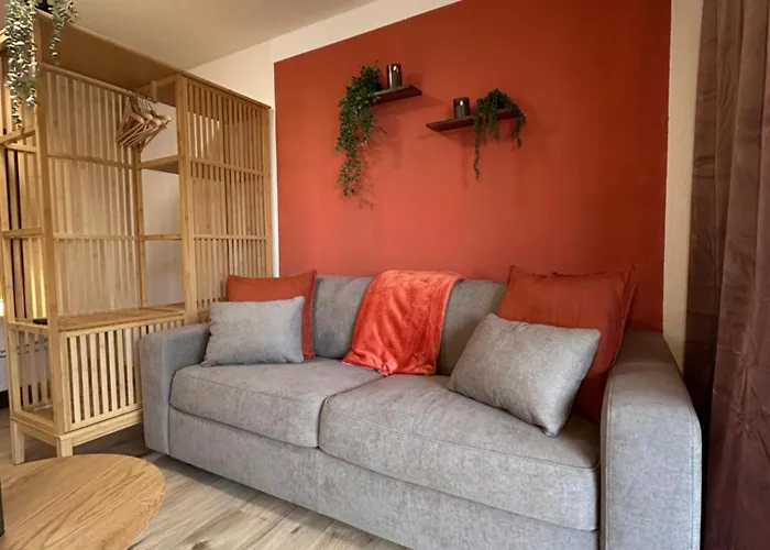 Capobnb 2min Zum See, Nahe Interlaken, Garten Lejlighed