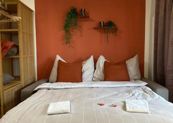 Capobnb 2min Zum See, Nahe Interlaken, Garten Apartman